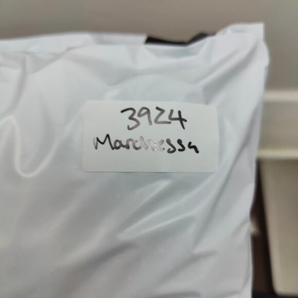 Vintage 1960s Marchessa Beaded Tank Top Womens Small 36 Cream Wool Angora FLAWED - Picture 10 of 10